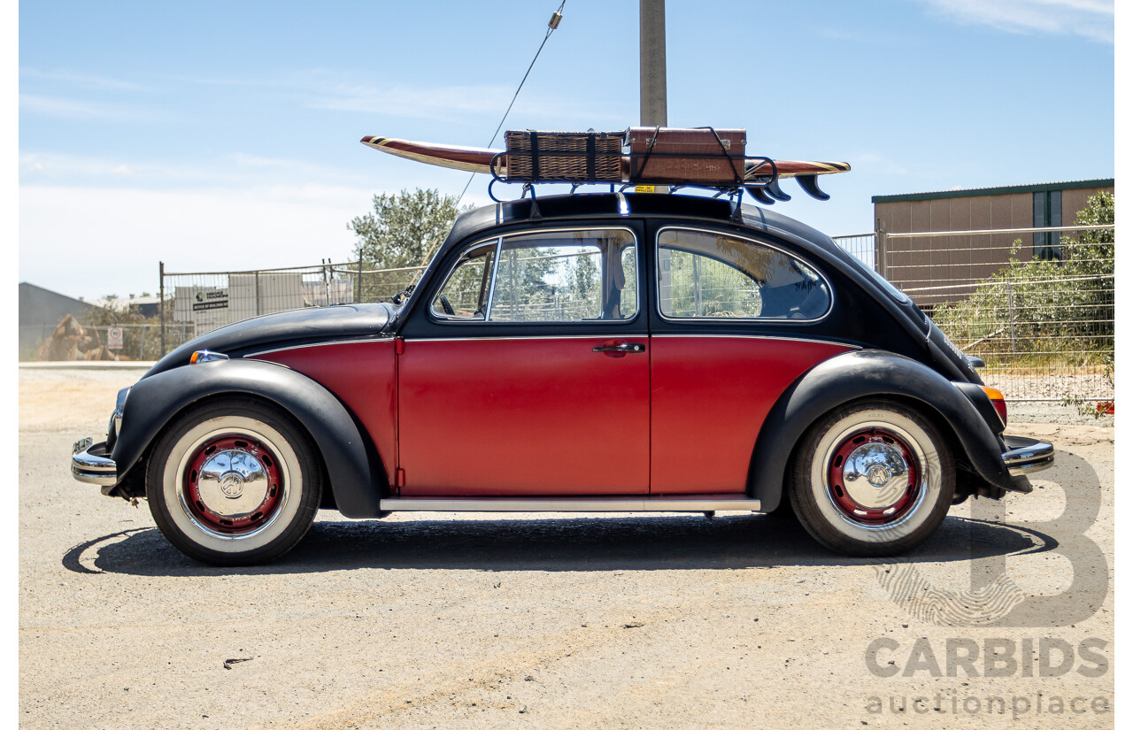 8/1970 Volkswagen Beetle 2d Sedan Black / Red 1.6L - Modified
