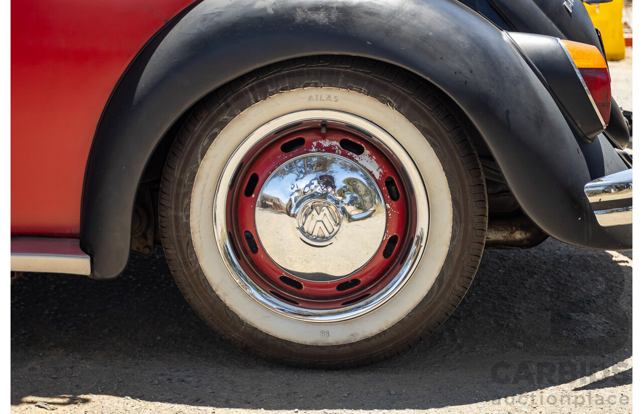 8/1970 Volkswagen Beetle 2d Sedan Black / Red 1.6L - Modified