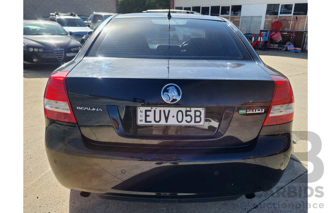 2/2010 Holden Berlina VE MY10 4d Sedan Black 3.0L