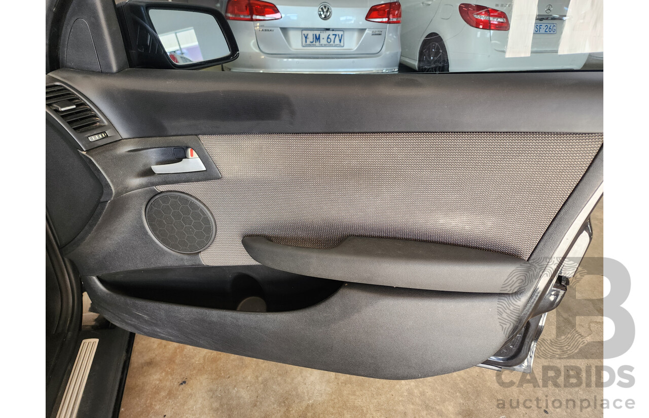 2/2010 Holden Berlina  VE MY10 4d Sedan Black 3.0L