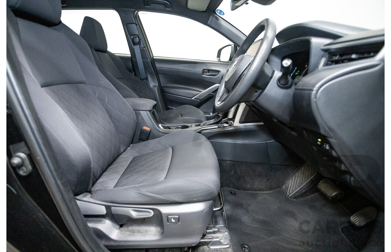 09/2022 Toyota Corolla Cross GX Hybrid MXGH10R 4D Wagon Eclipse Black 2.0L - 146kW Hybrid
