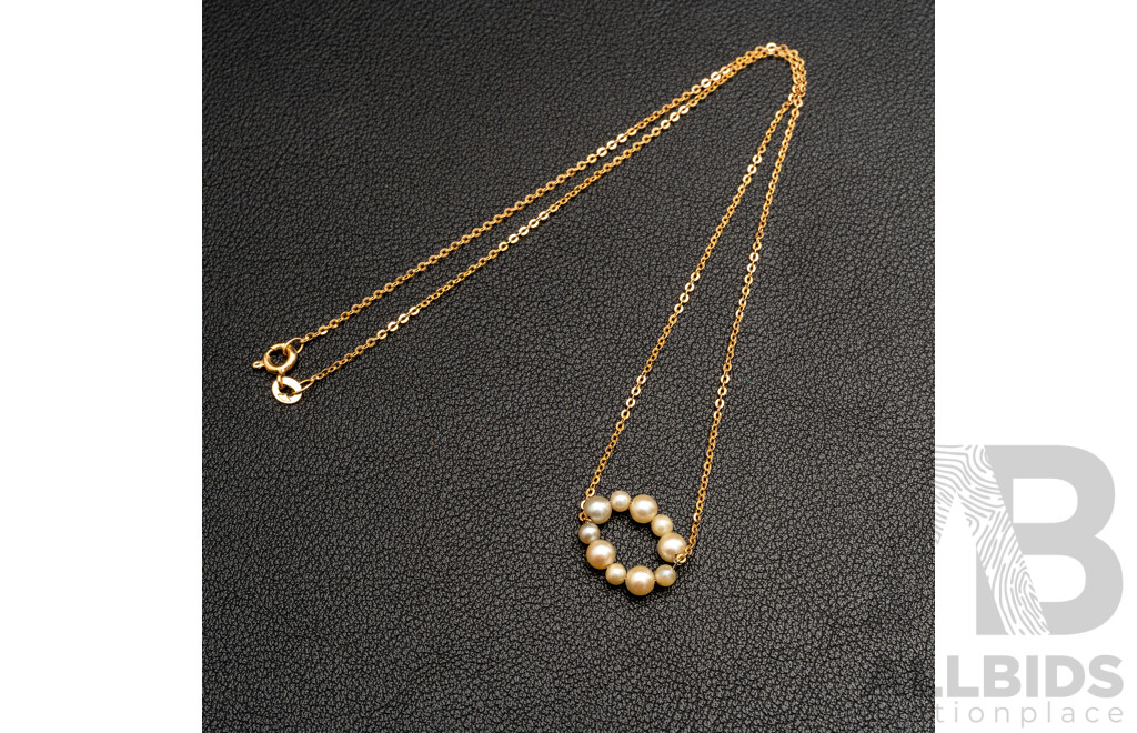 9ct Cultured Pearl Cluster Pendant on Fixed Chain, 40cm, 10.15 Grams