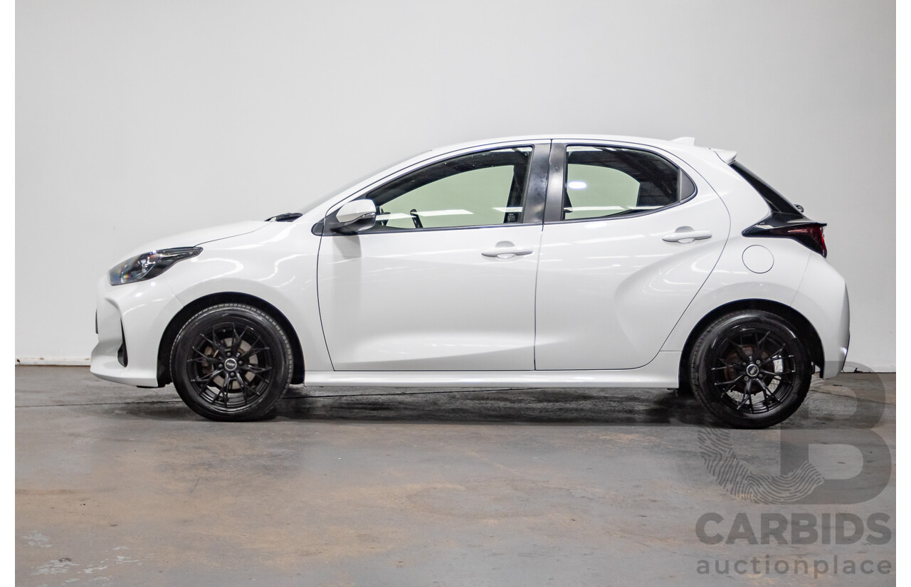 6/2020 Toyota Yaris Ascent Sport MXPA10R 5D Hatchback Glacier White 1.5L