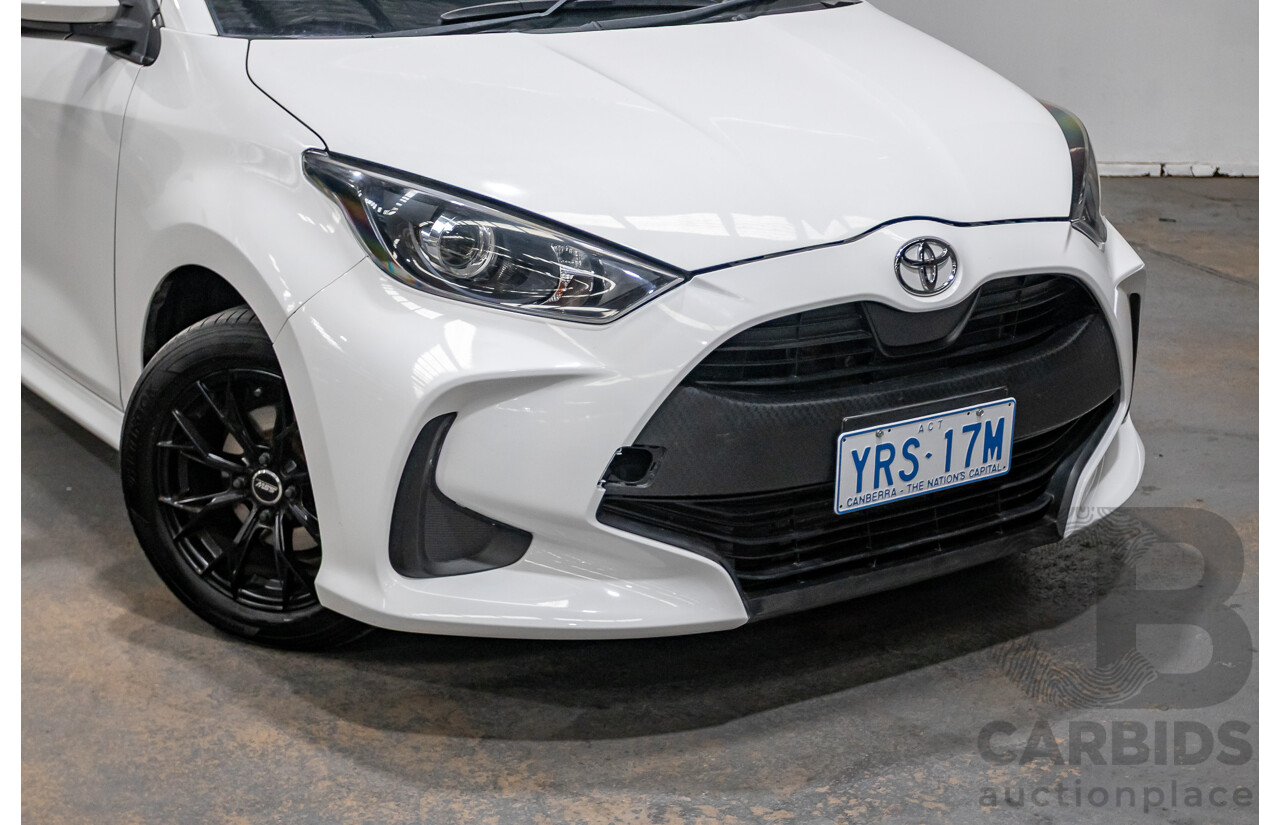 6/2020 Toyota Yaris Ascent Sport MXPA10R 5D Hatchback Glacier White 1.5L