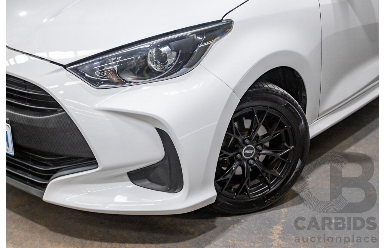 6/2020 Toyota Yaris Ascent Sport MXPA10R 5D Hatchback Glacier White 1.5L