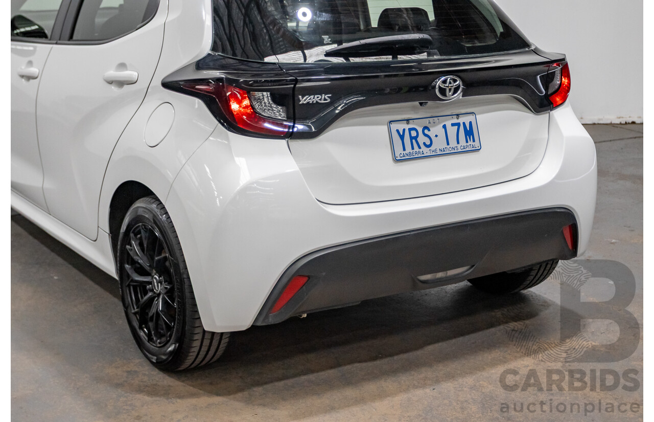 6/2020 Toyota Yaris Ascent Sport MXPA10R 5D Hatchback Glacier White 1.5L