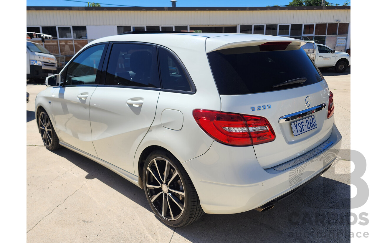 7/2012 Mercedes-Benz B200 BE 246 5d Hatchback White 1.6L