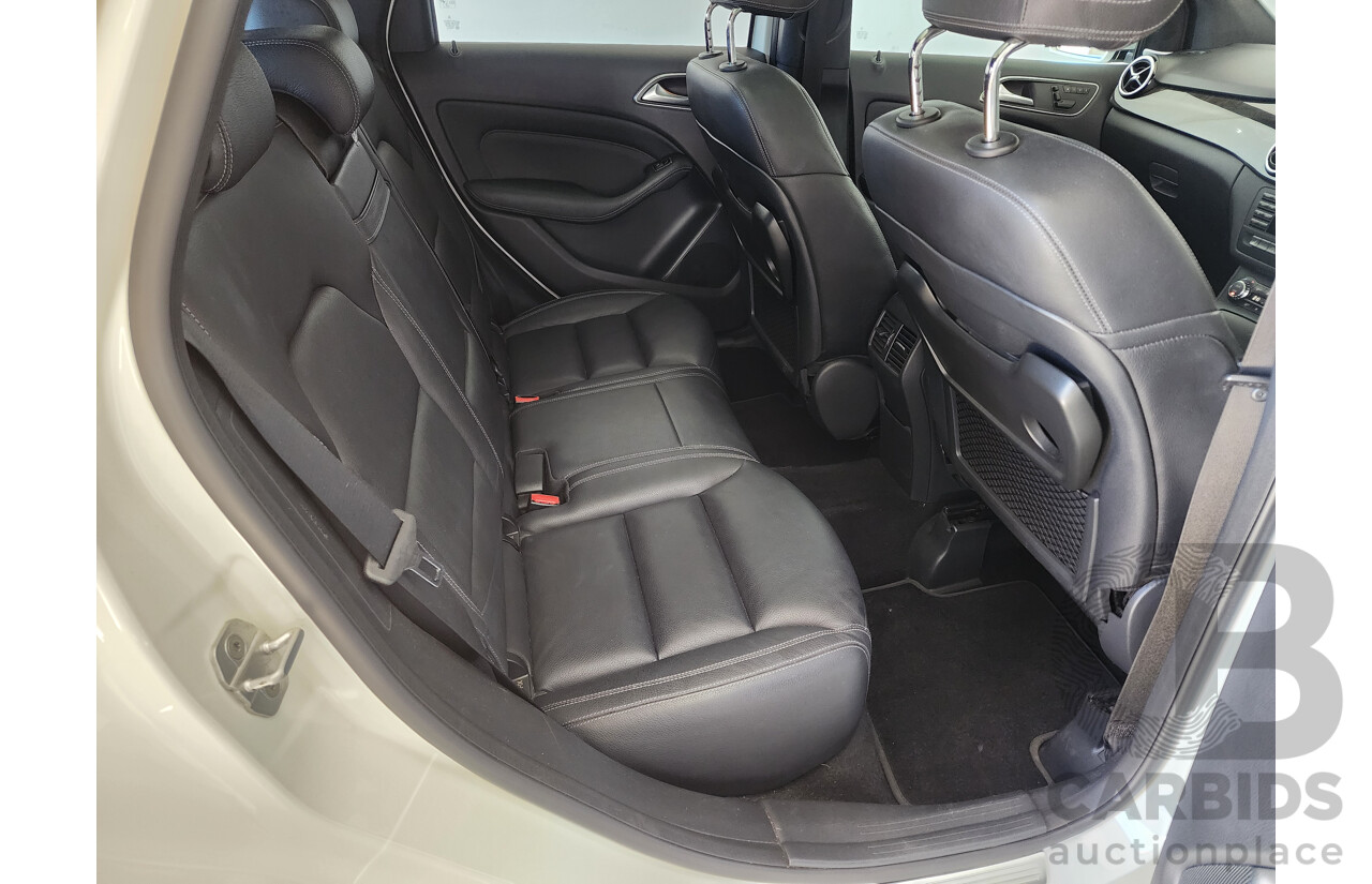 7/2012 Mercedes-Benz B200 BE 246 5d Hatchback White 1.6L