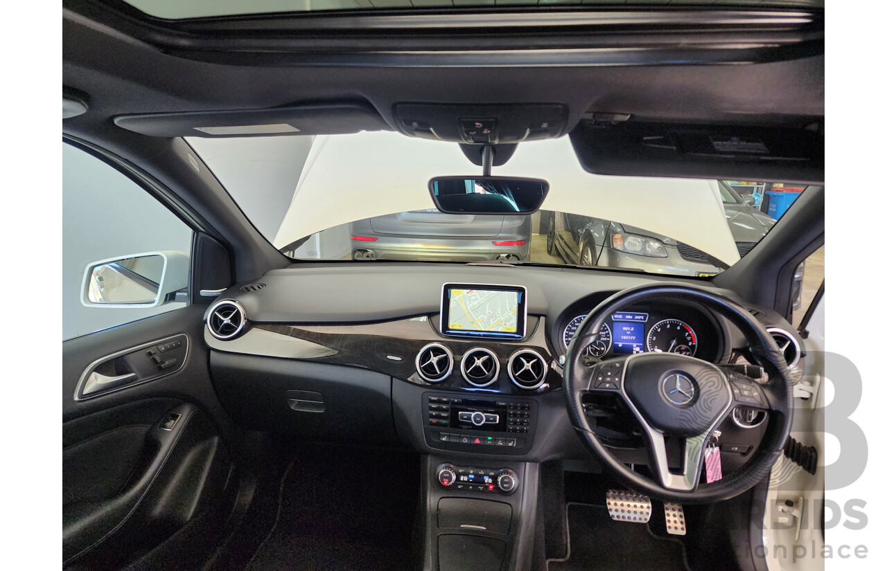 7/2012 Mercedes-Benz B200 BE 246 5d Hatchback White 1.6L