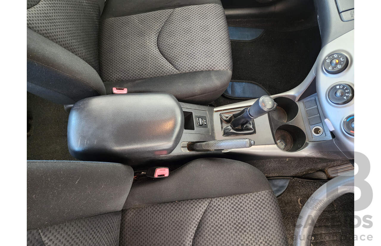 9/2006 Toyota Rav4 CV (4x4) ACA33R 4d Wagon White 2.4L