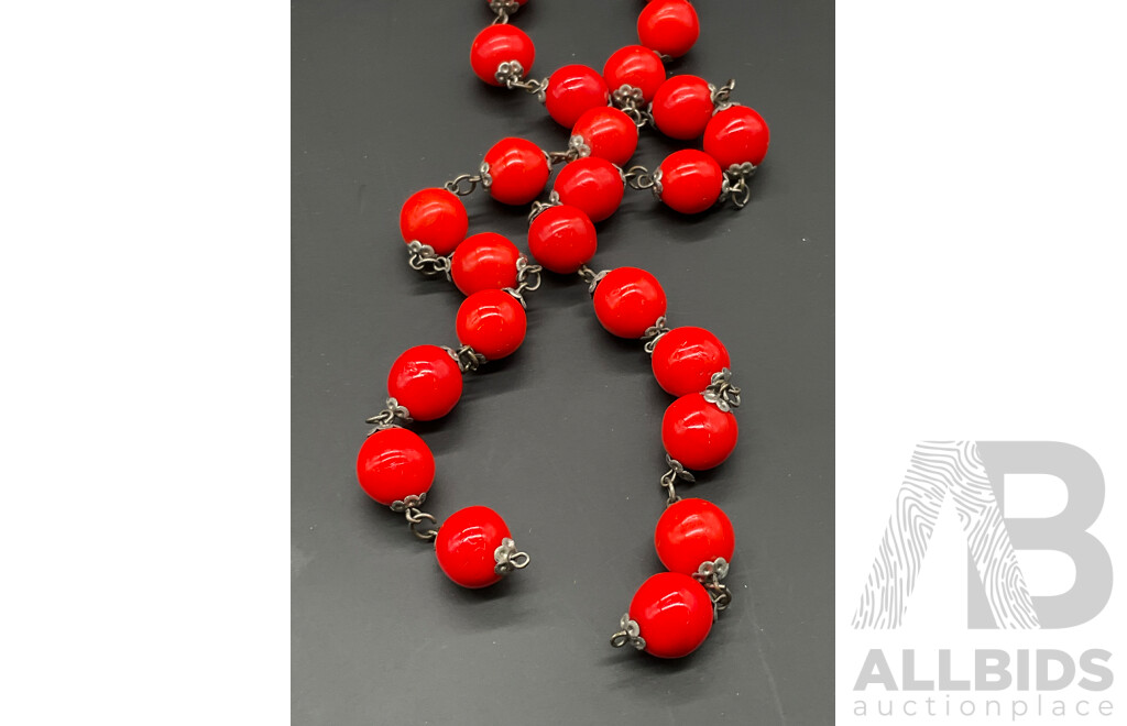 Collection of Vintage Jewellery Items Including Rings, Earrings, Necklaces and More