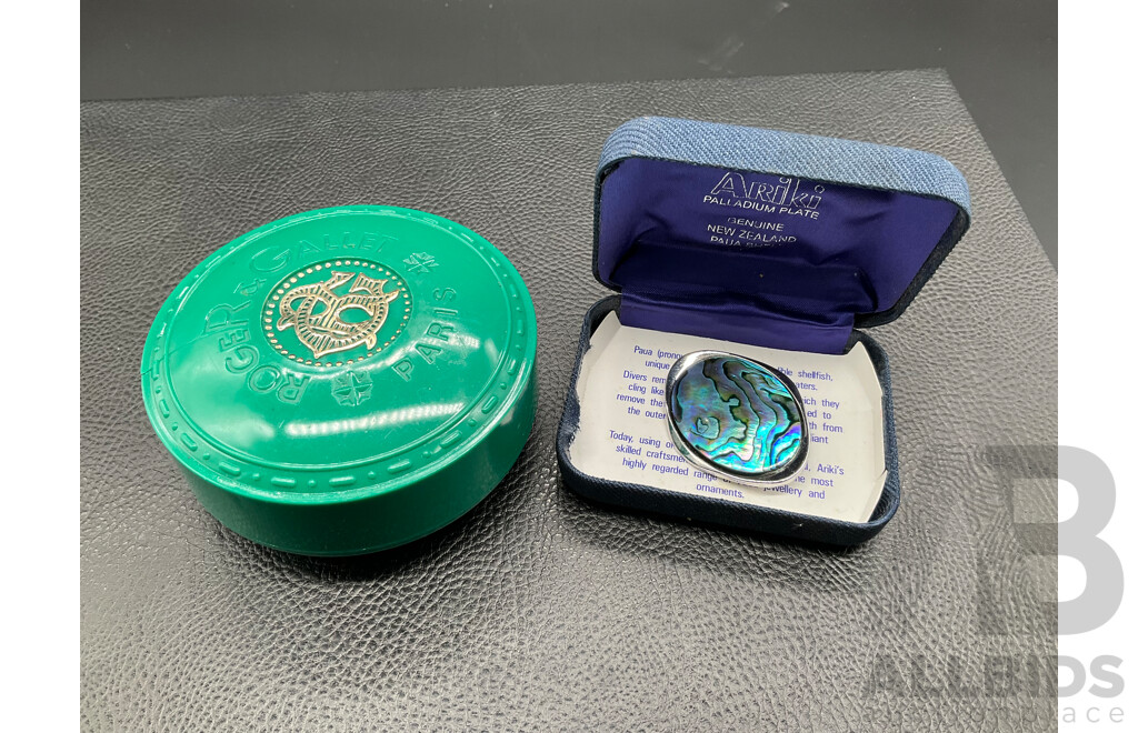 Collection of Vintage Jewellery Items Including Rings, Earrings, Necklaces and More