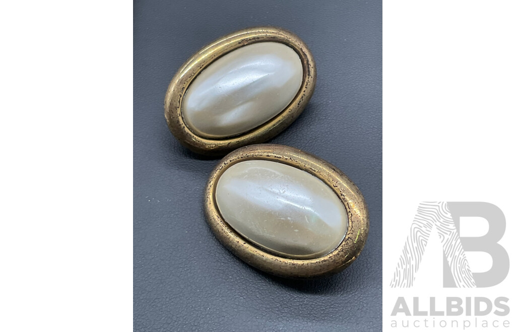 Collection of Vintage Clip-on Earrings, Including Elizabeth Reimer, Florenza, Barns and More - Lot of 6