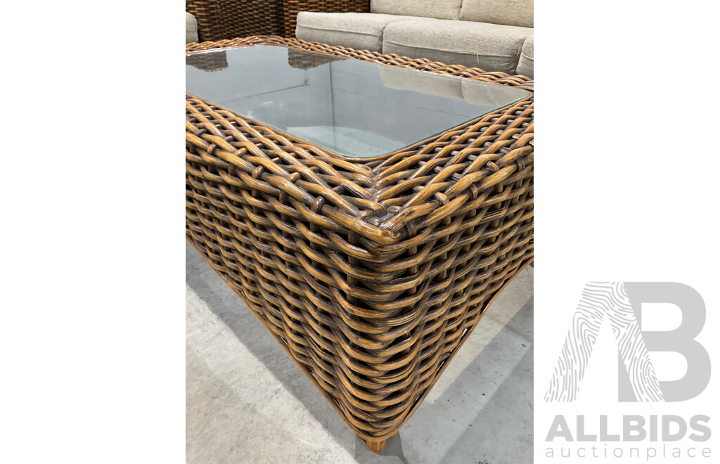 ISLANDER Five Piece Cane Outdoor Lounge Suite