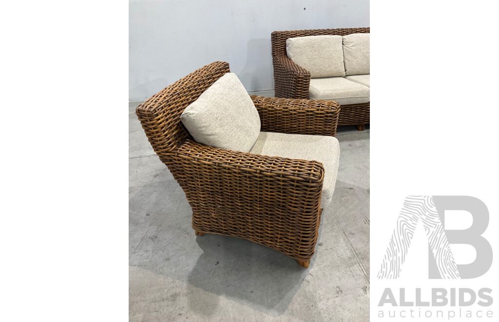 ISLANDER Five Piece Cane Outdoor Lounge Suite