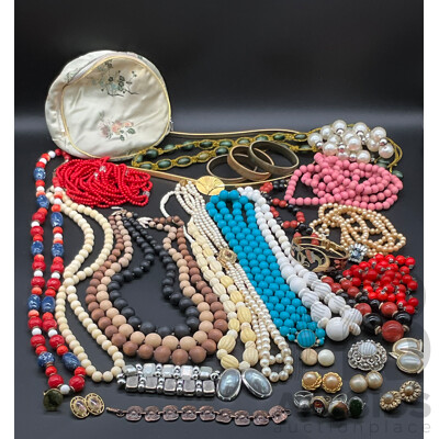 Collection of Vintage Jewellery Items Including Rings, Earrings, Necklaces and More