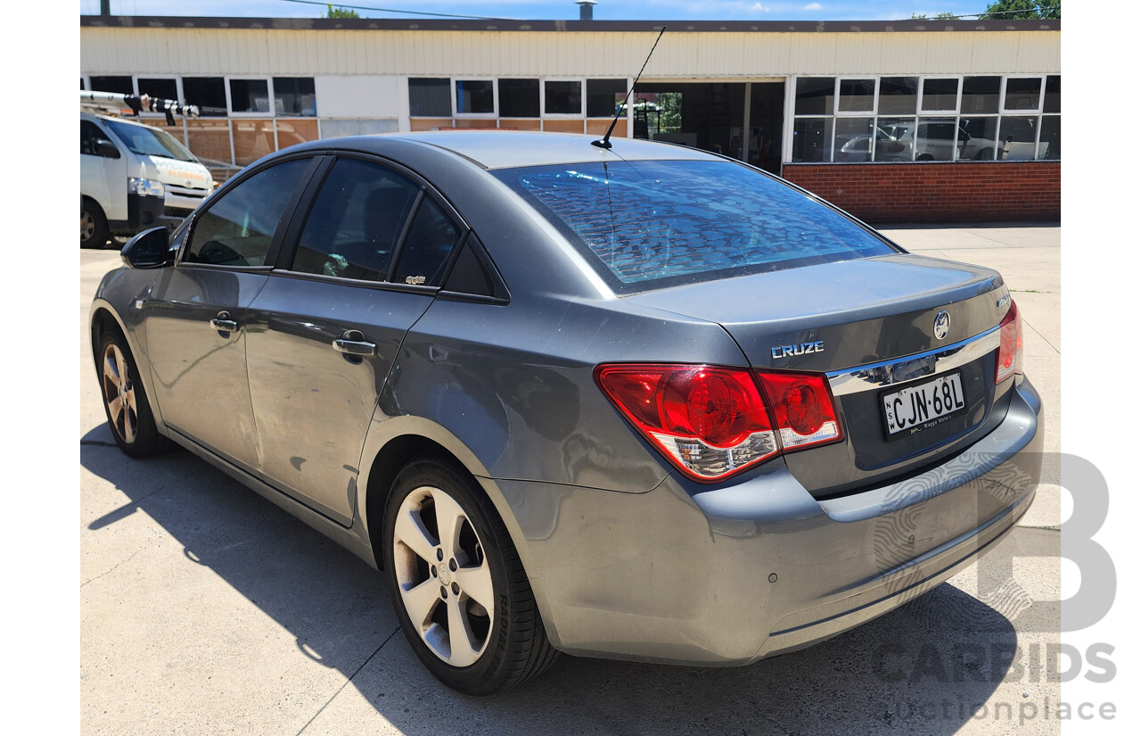 11/2012 Holden Cruze CD Equipe JH MY13 4d Sedan Grey 1.8L