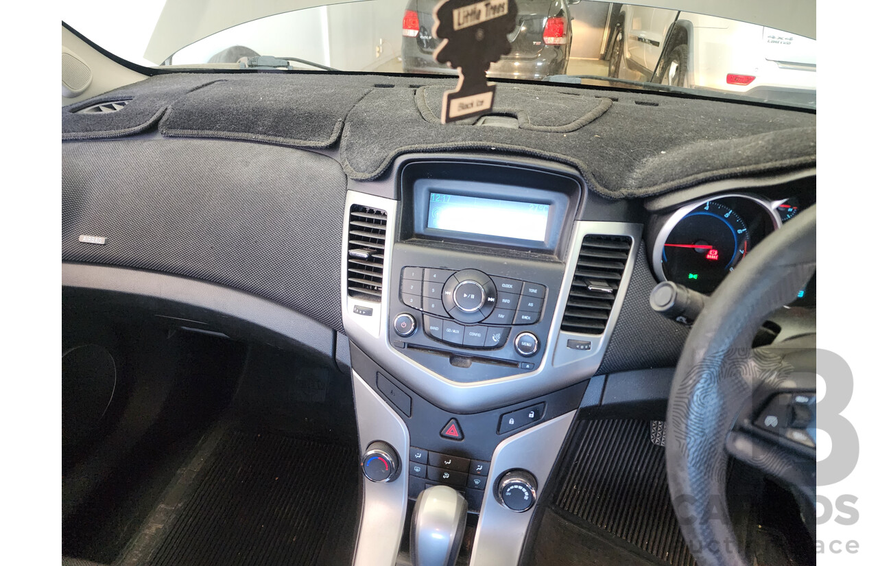 11/2012 Holden Cruze CD Equipe JH MY13 4d Sedan Grey 1.8L
