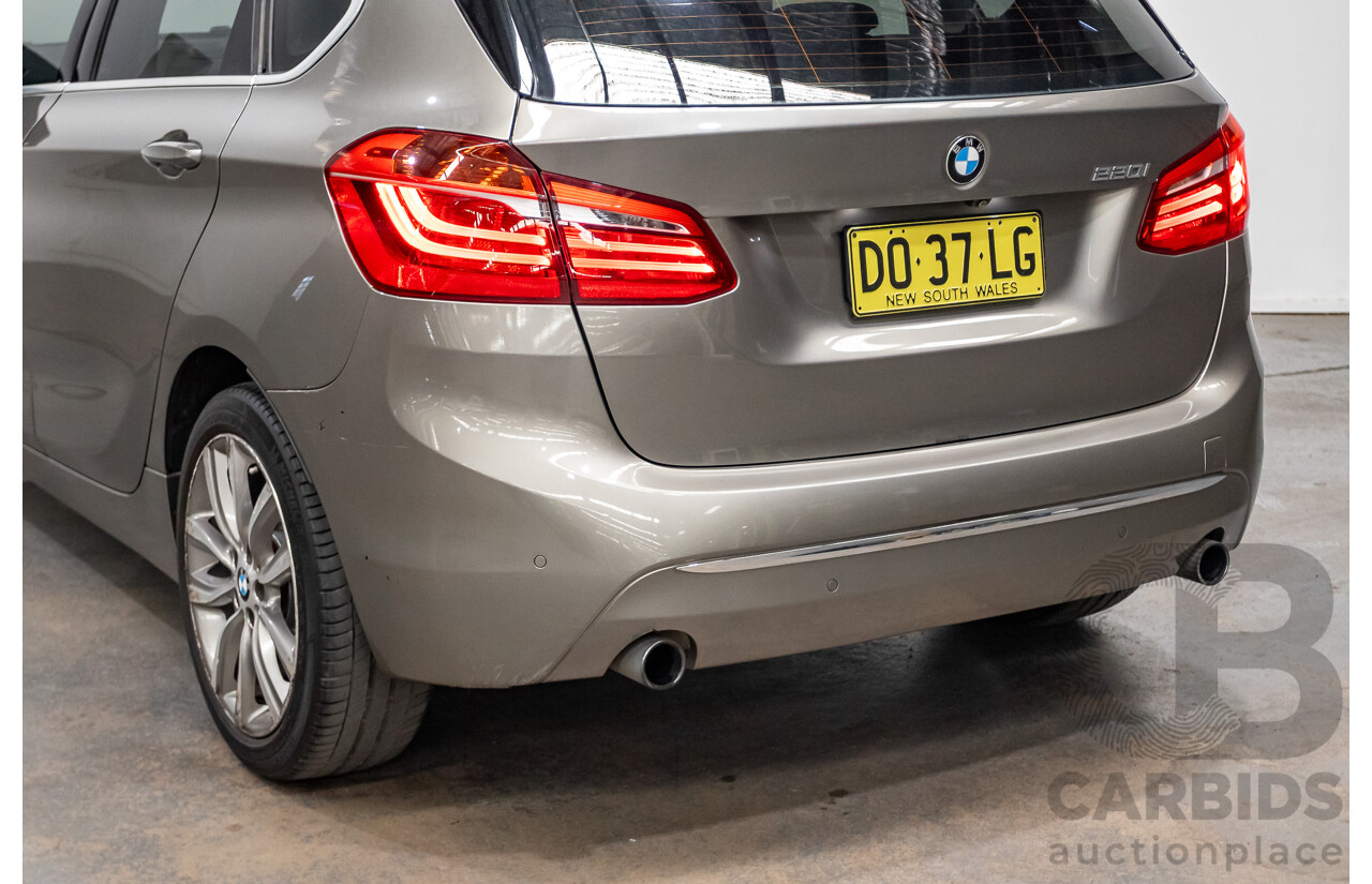 6/2017 BMW 220i Active Tourer Luxury Line F45 MY18 4D Wagon Sparkling Brown Metallic Turbo 2.0L