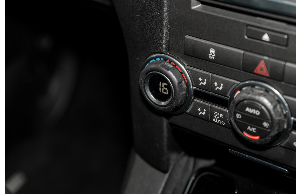 5/2012 Land Rover Discovery 4 3.0 SDV6 HSE MY12 4d Wagon Fuji White Turbo Diesel V6 3.0L - 7 Seater