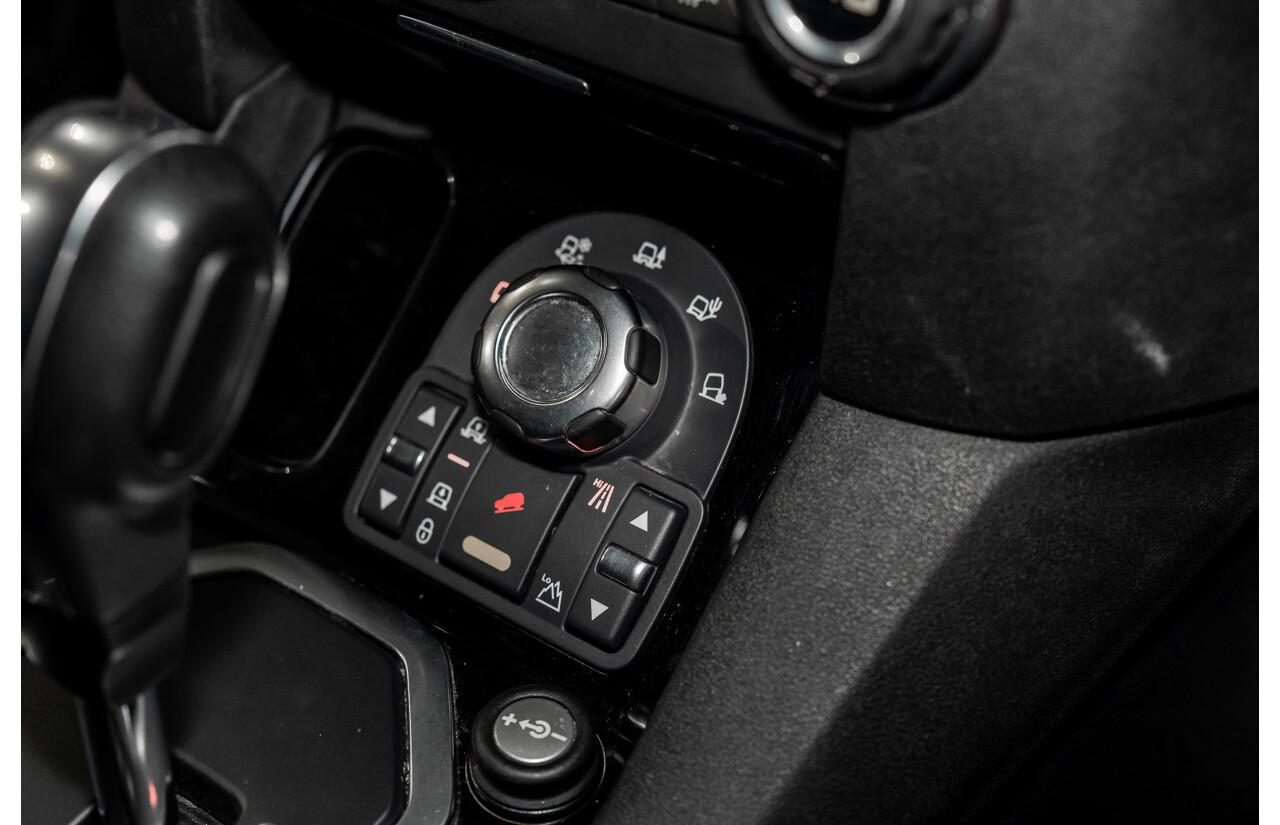 5/2012 Land Rover Discovery 4 3.0 SDV6 HSE MY12 4d Wagon Fuji White Turbo Diesel V6 3.0L - 7 Seater