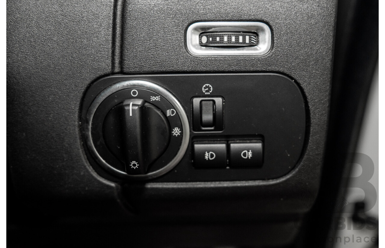 5/2012 Land Rover Discovery 4 3.0 SDV6 HSE MY12 4d Wagon Fuji White Turbo Diesel V6 3.0L - 7 Seater