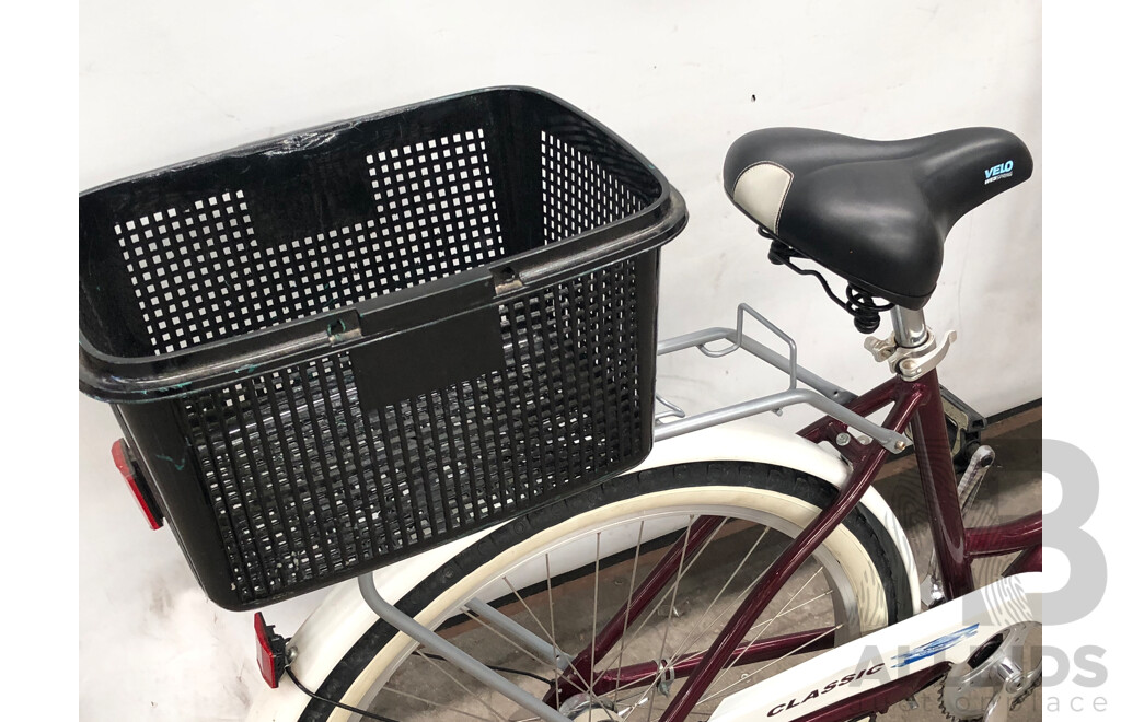 Boardwalk Classic 17 Inch Ladies Bike