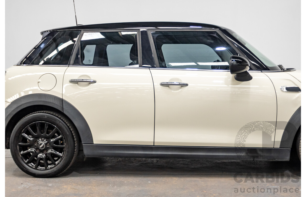 9/2015 Mini Cooper F55 5D Hatchback Pepper White Turbo 1.5L