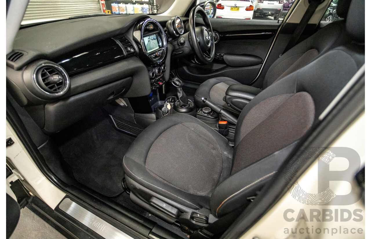 9/2015 Mini Cooper F55 5D Hatchback Pepper White Turbo 1.5L