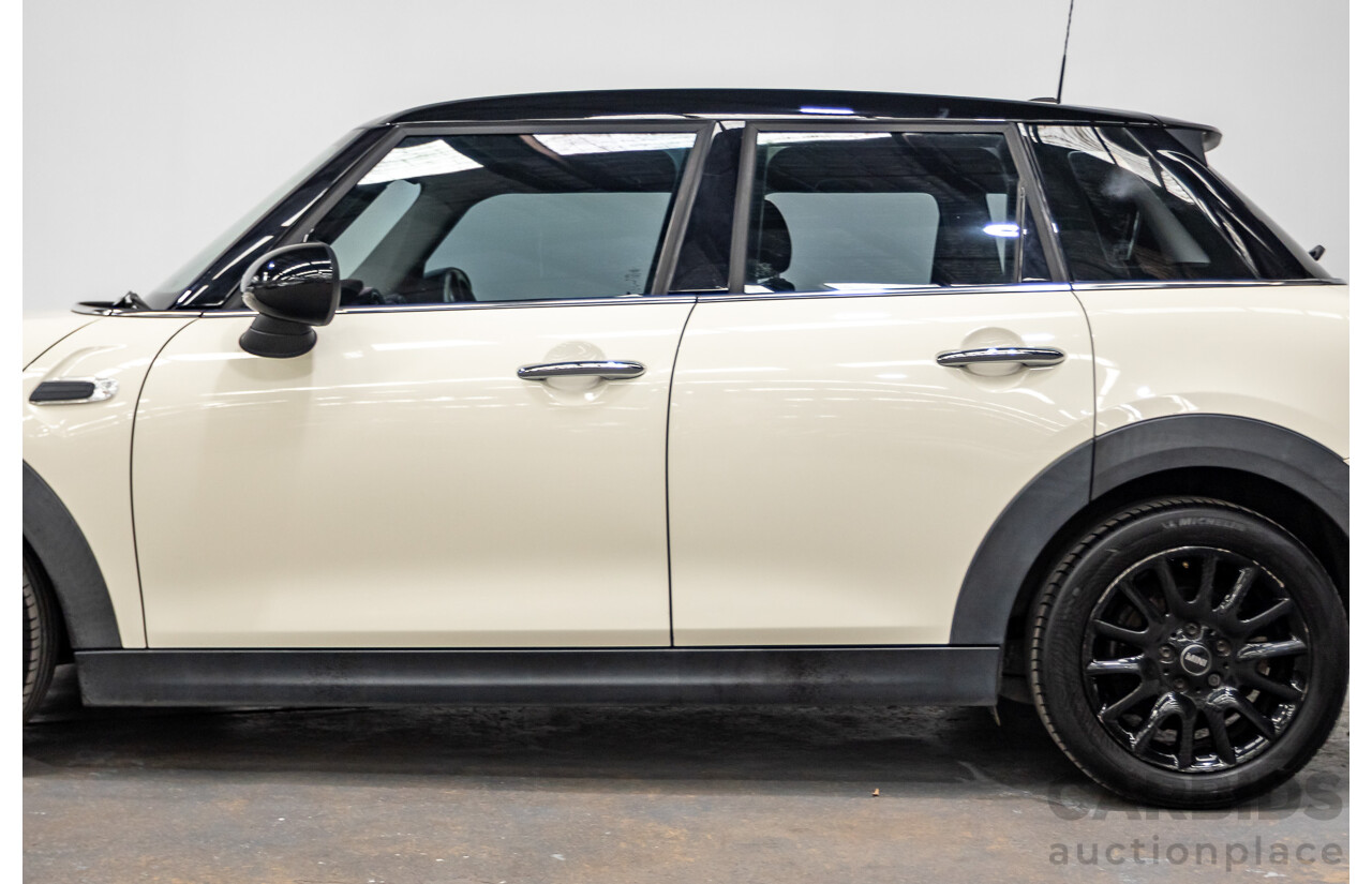 9/2015 Mini Cooper F55 5D Hatchback Pepper White Turbo 1.5L