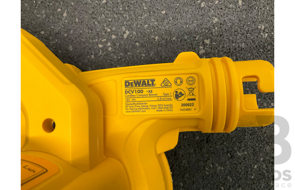 DeWALT 18V XR Compact Jobsite Blower (DCV100), 12V/18V Battery Charger and 5.0Ah Battery - Lot of 3