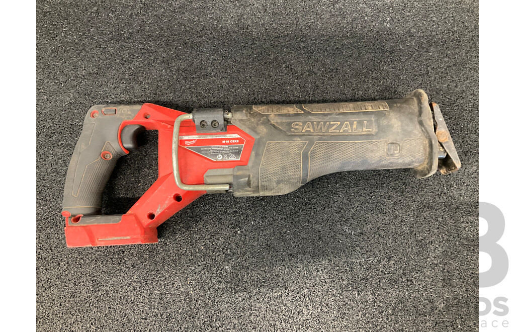 MILWAUKEE 18V FUEL Sawzall Reciprocating Saw (M18 CSX2)