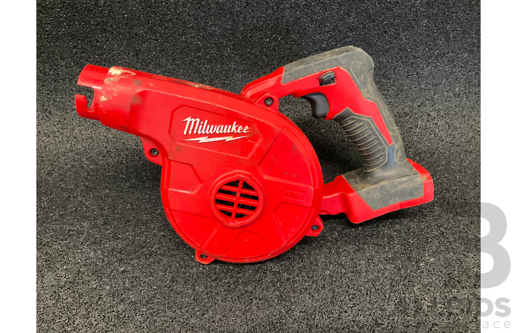 MILWAUKEE 18V FUEL Angle Grinder and Blower (M18 BBL) - Lot of 2
