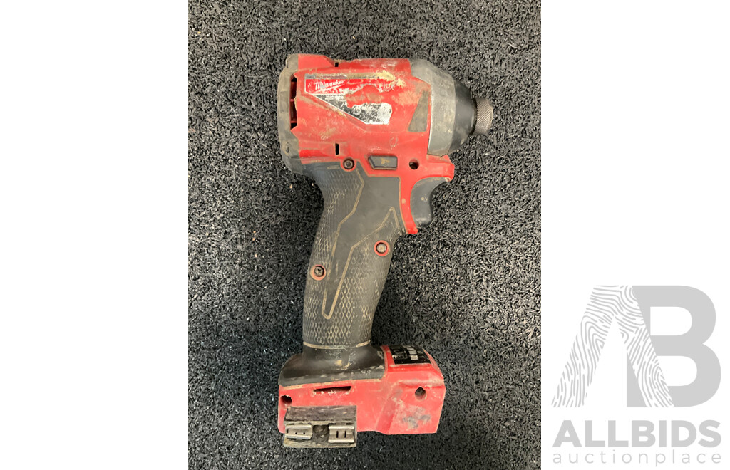 MILWAUKEE 18V FUEL Hammer Drill (M18 ONEPD2) and Impact Driver - Lot of 2