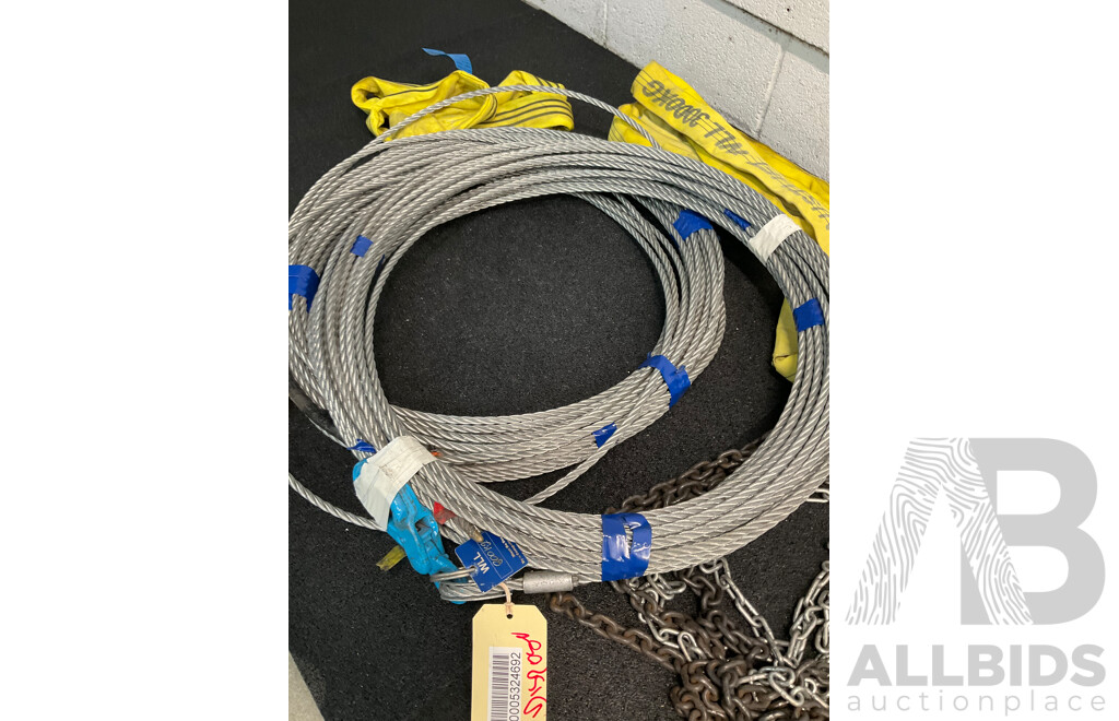 Various Pieces of Lifting Equipment, Including GORILLA Chain Block, Winch Cables and Lifting Slings - Lot of 5