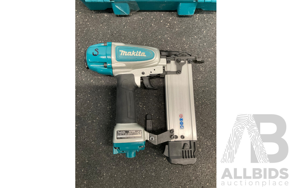 MAKITA Pneumatic 18Ga Brad Nailer (AF506)