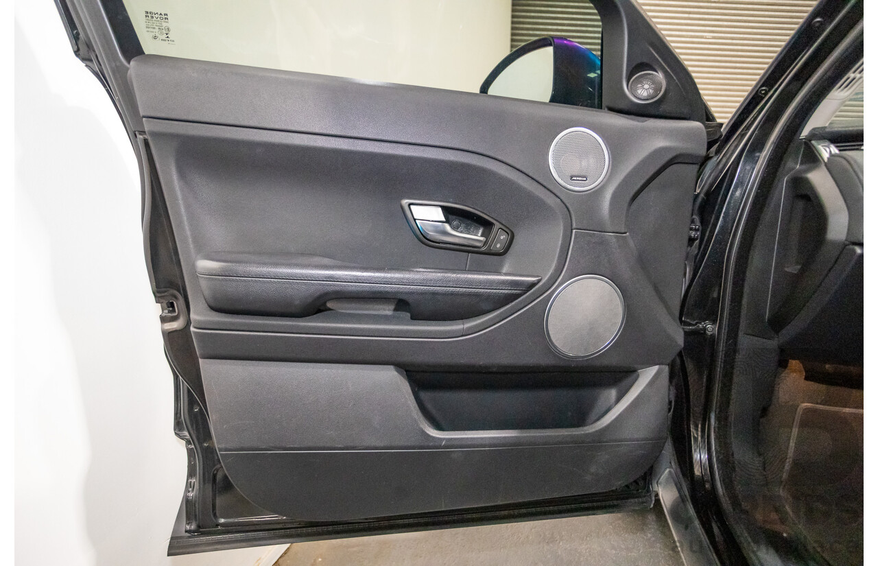 06/2014 Range Rover Evoque SD4 PURE (AWD) LV MY14 5D Wagon Santorini Black Turbo Diesel 2.2L