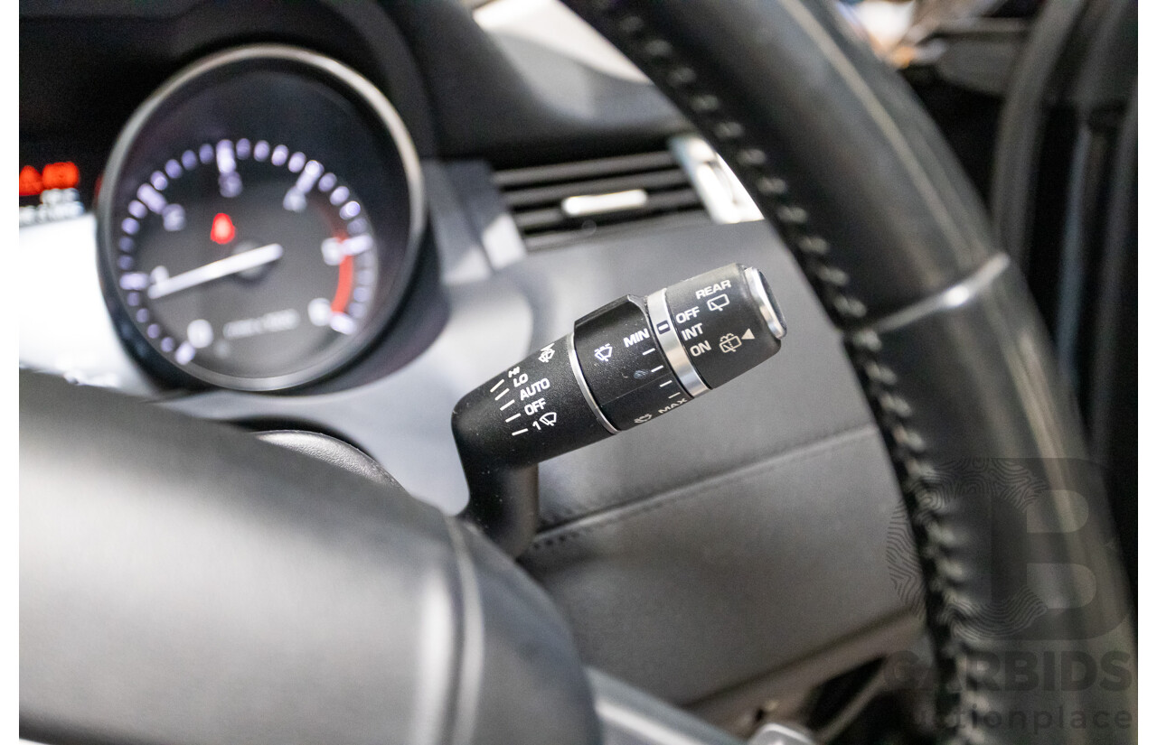 06/2014 Range Rover Evoque SD4 PURE (AWD) LV MY14 5D Wagon Santorini Black Turbo Diesel 2.2L