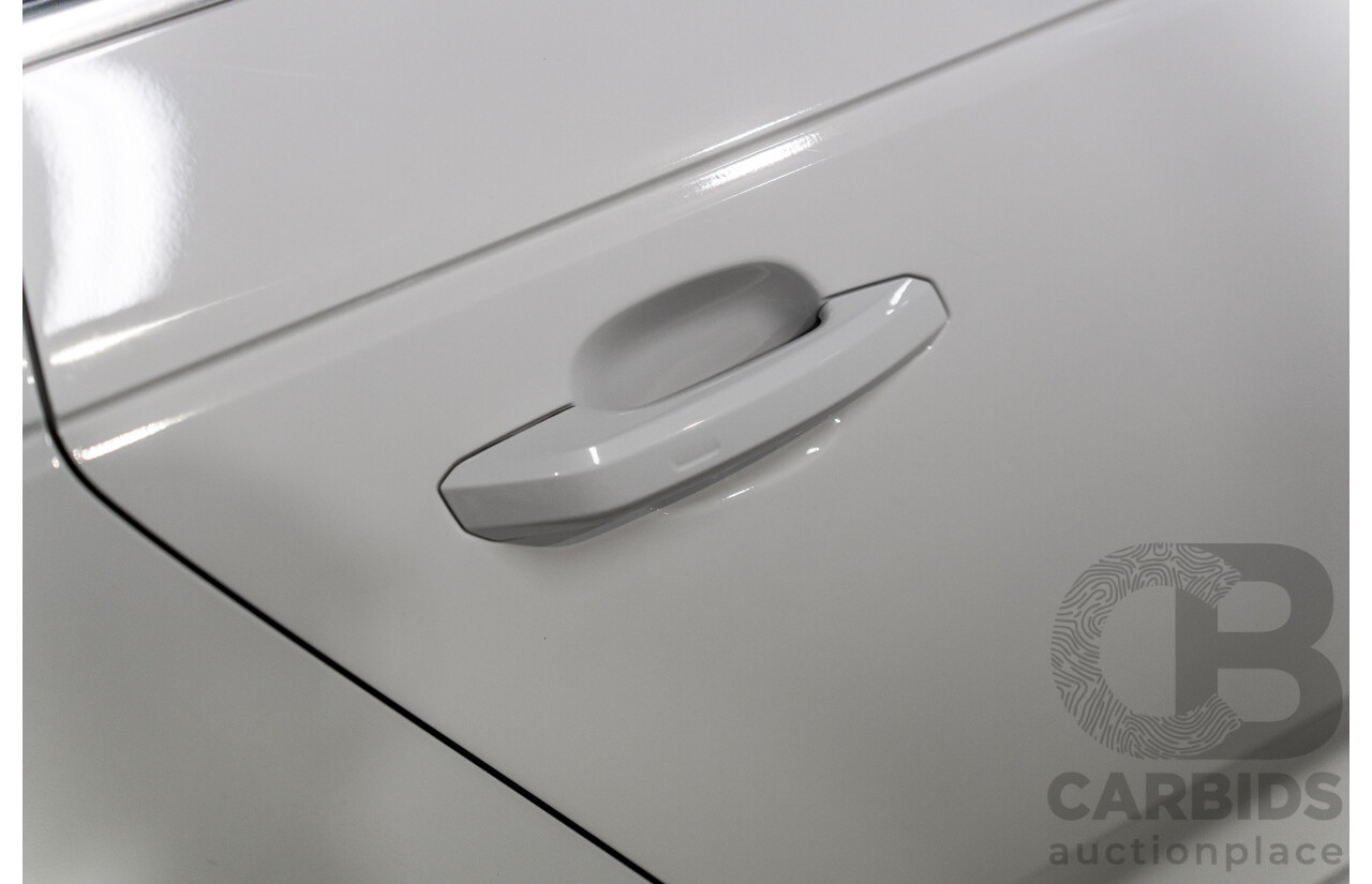 4/2017 Audi A4 2.0 TFSI Quattro Sport (AWD) F4 MY17 (B9) 4d Wagon Glacier White Pearl Turbo 2.0L