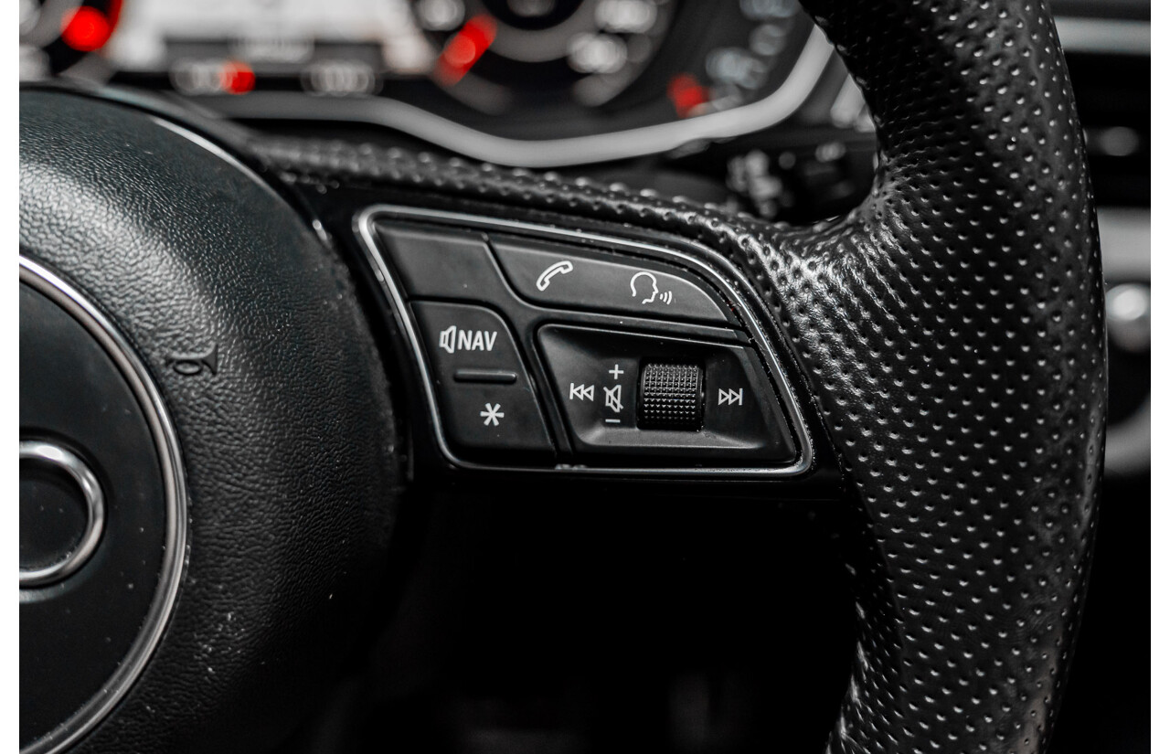 4/2017 Audi A4 2.0 TFSI Quattro Sport (AWD) F4 MY17 (B9) 4d Wagon Glacier White Pearl Turbo 2.0L