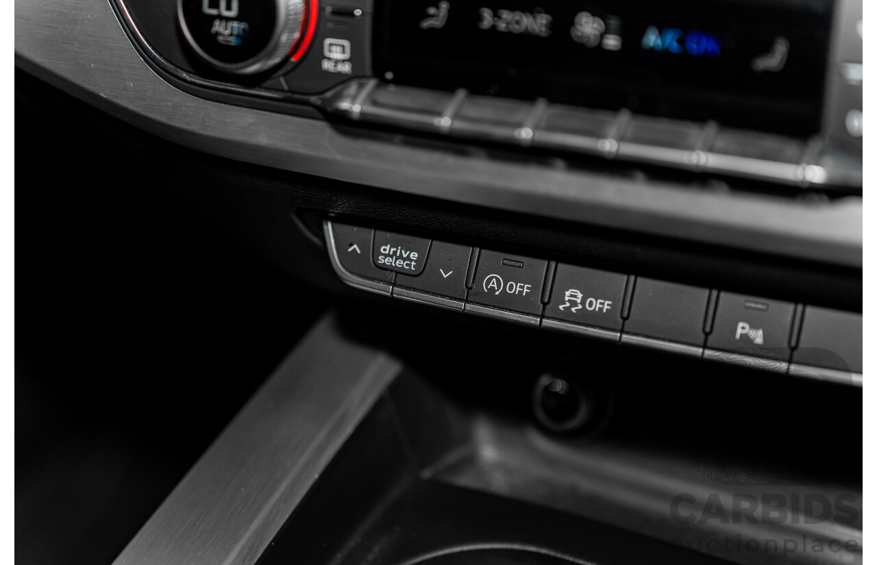 4/2017 Audi A4 2.0 TFSI Quattro Sport (AWD) F4 MY17 (B9) 4d Wagon Glacier White Pearl Turbo 2.0L