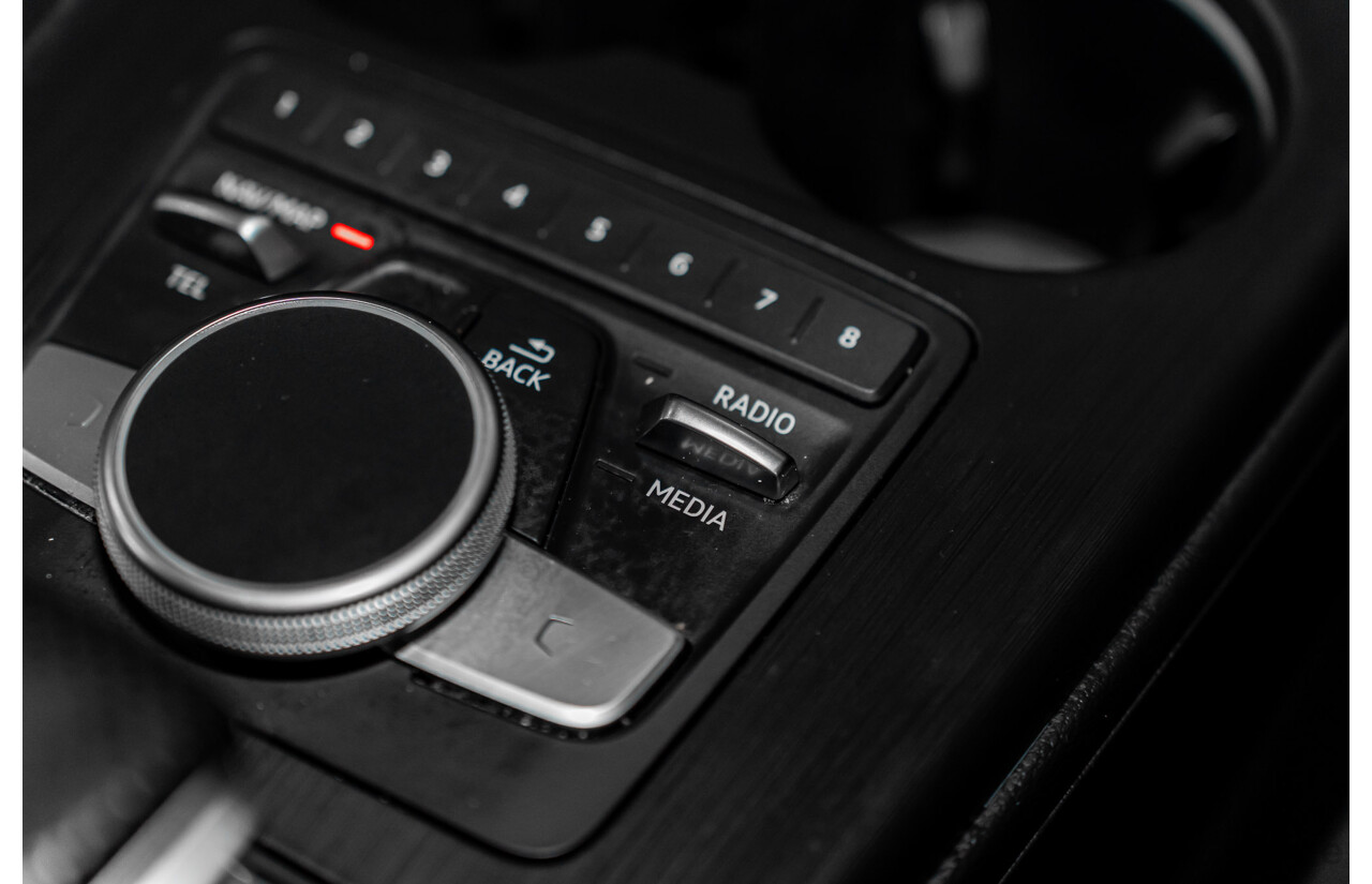 4/2017 Audi A4 2.0 TFSI Quattro Sport (AWD) F4 MY17 (B9) 4d Wagon Glacier White Pearl Turbo 2.0L