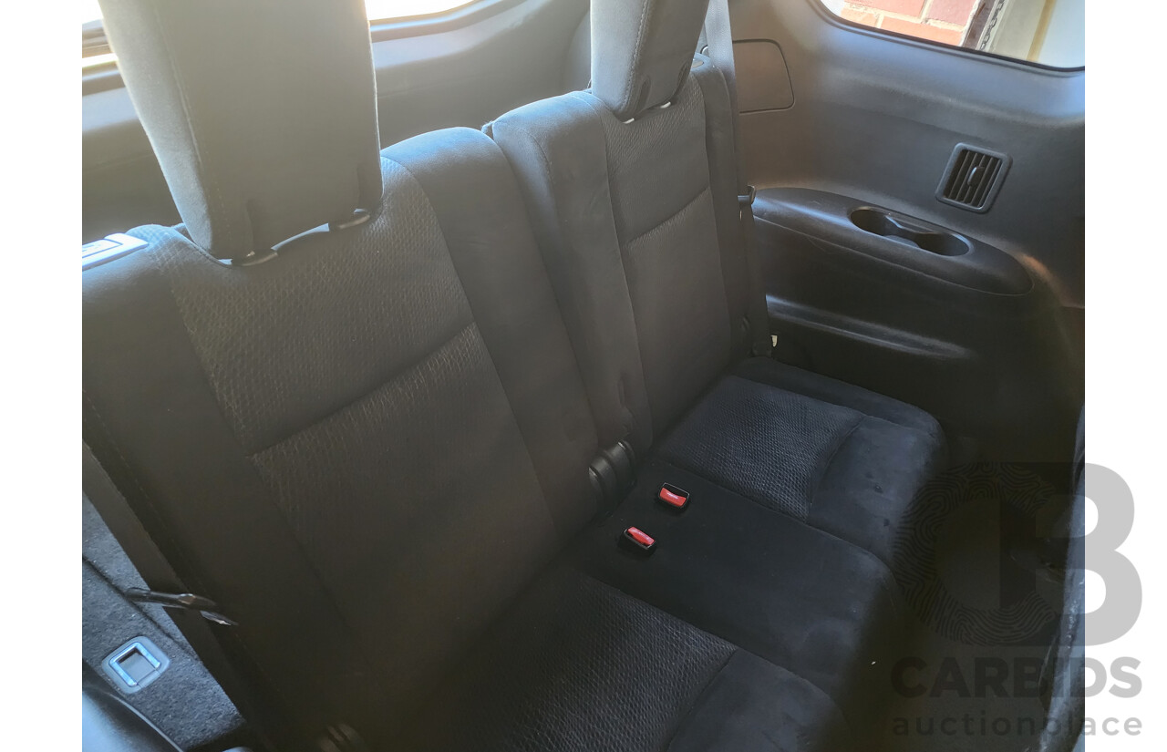 11/2015 Nissan Pathfinder ST (4x2) R52 MY15 4d Wagon Brown 3.5L