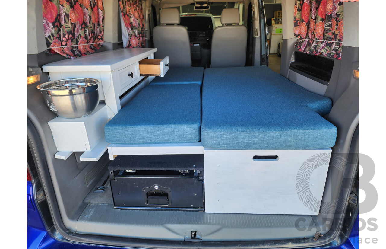 5/2006 Volkswagen Multivan Comfortline 4MTN T5 4d Van Grey 2.5L