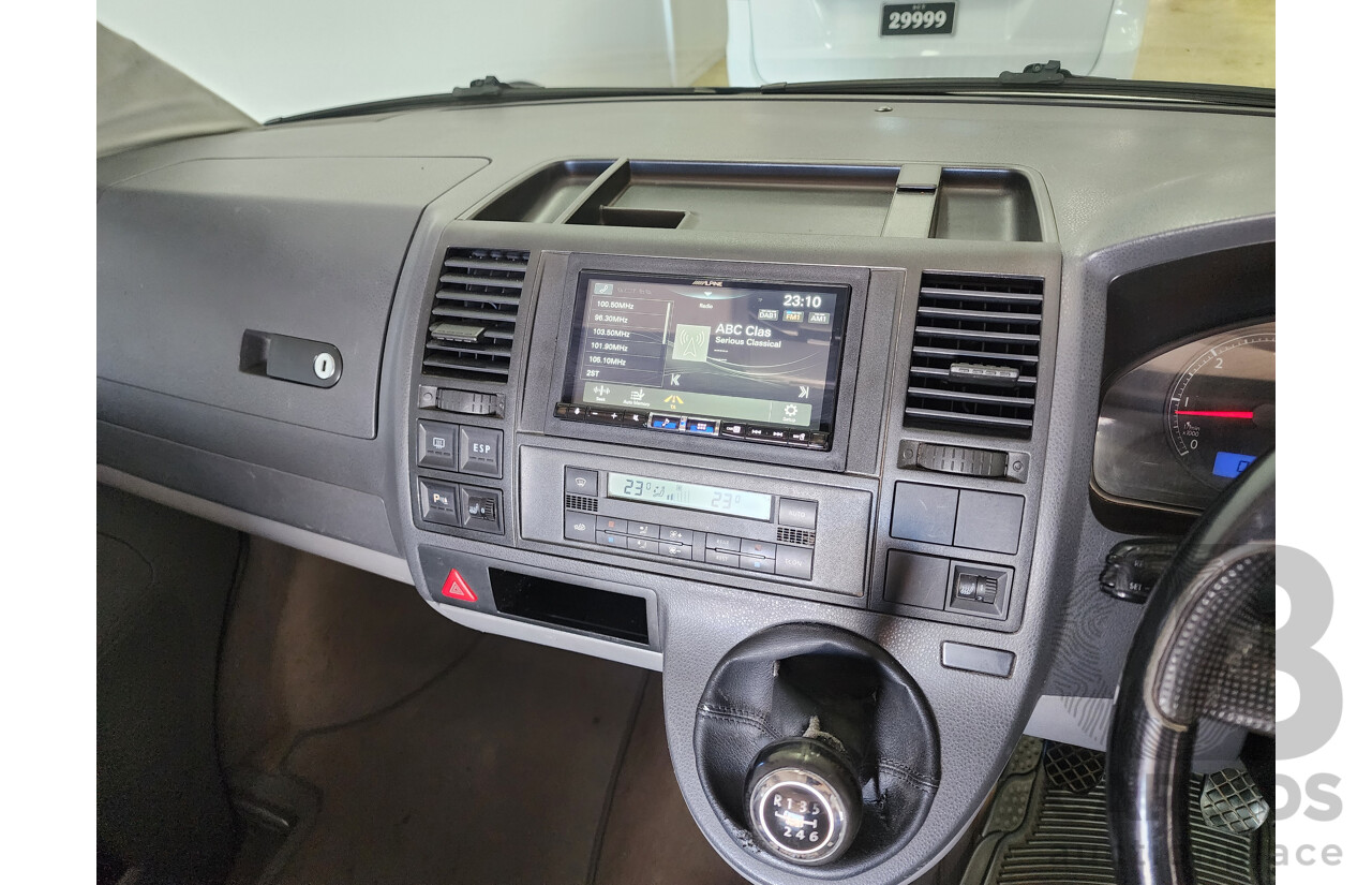 5/2006 Volkswagen Multivan Comfortline 4MTN T5 4d Van Grey 2.5L