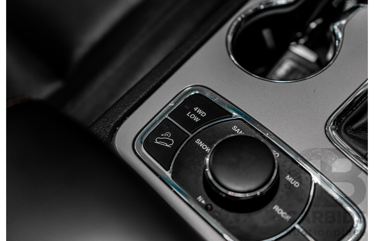 05/2017 Jeep Grand Cherokee 75th Anniversary (4x4) WK MY16 4d Wagon Bright White V6 3.6L