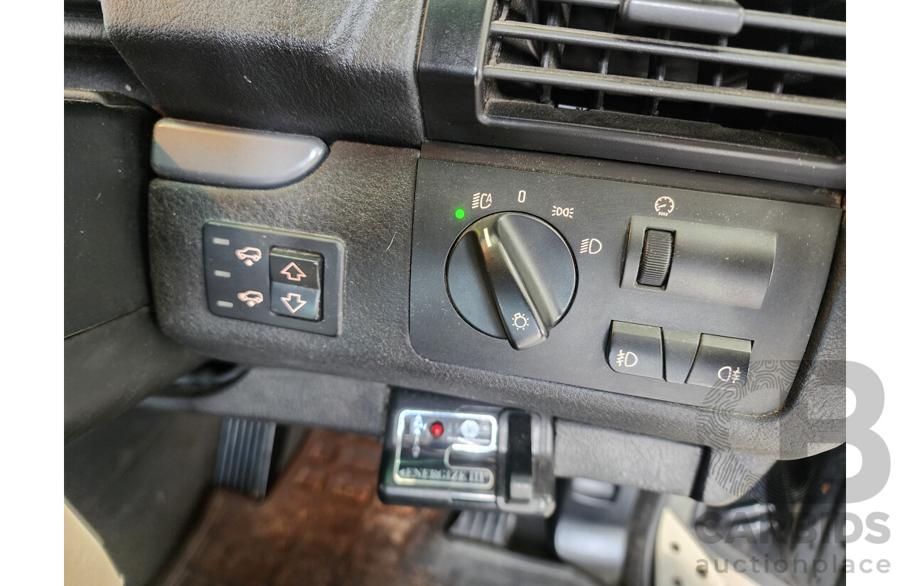 1/2006 Bmw X5 4.8is E53 4d Wagon Black 4.8L