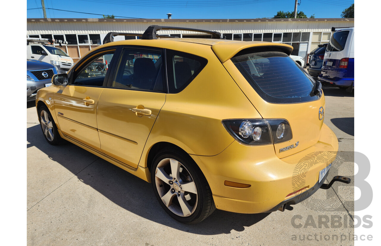 11/2004 Mazda Mazda3 SP23 BK 5d Hatchback Yellow 2.3L