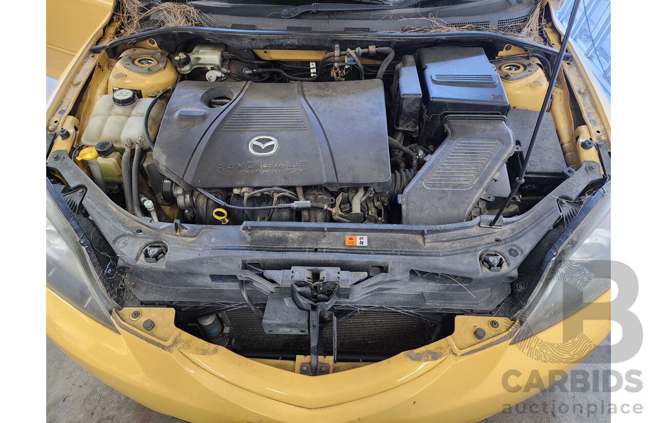 11/2004 Mazda Mazda3 SP23 BK 5d Hatchback Yellow 2.3L
