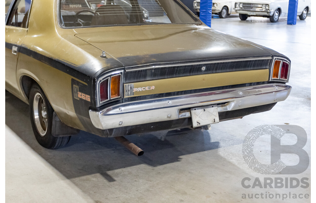 11/1972 Chrysler VH Valiant Pacer 4d Sedan Citron Gold Metallic Hemi 265ci 4.3L